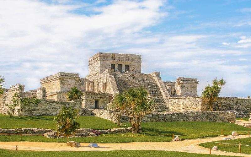 cancun cultural attractions